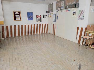 Posto auto in garage