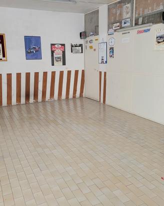 Posto auto in garage
