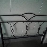 Letto singolo ferro battuto con doghe e materasso