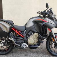 Ducati Multistrada V4 Grand Tour - SOLO 752 KM -