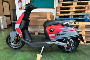 Super soco cux ducati 2023