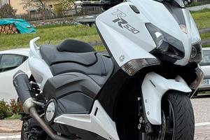 TMAX 530