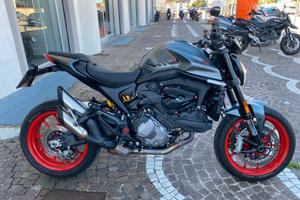 Ducati Monster 937 + - 2022