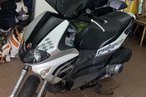 Gilera runner 125 st