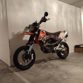 Ktm 690 smc