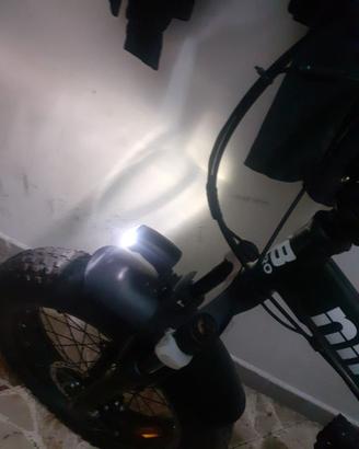 Bicicletta elettrica nilox x8 pro