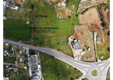 Terreno edificabile con progetto approvato 4115mq