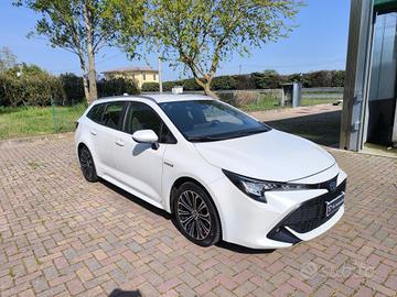 Toyota Corolla Touring Sports 2.0 Hybrid Business
