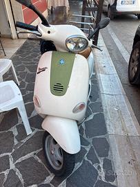 Vespa 125 4t