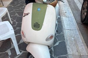 Vespa 125 4t