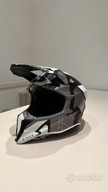 casco da motocross 