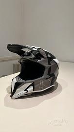 casco da motocross 