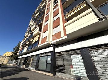 NEGOZIO A TORINO