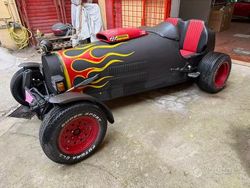 Hot rod rat rod su base mg con motore porsche