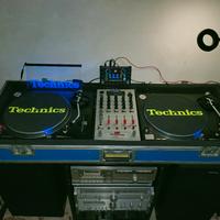 TECHNICS SL-1210 COPPIA GIRADISCHI DJ + MIXER