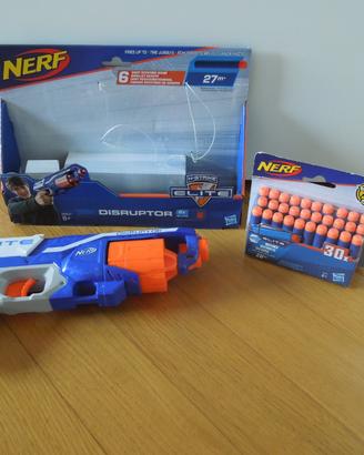 Pistola Nerf e dardi