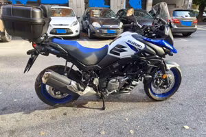 Suzuki V Strom 650 XT