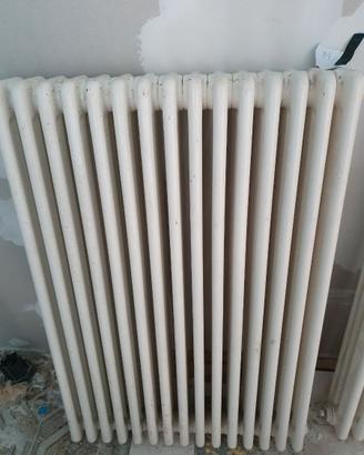 caloriferi termosifoni