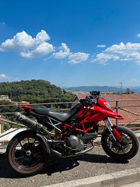 Ducati hypermotard 796