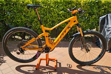 Scott tuned 900 ebike taglia L