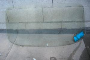 Maggiolino VW parabrezza usato con guarnizioni