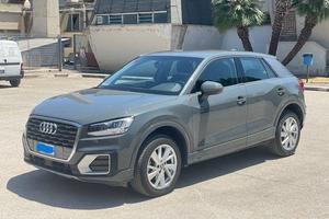 Audi Q2 1.6 TDI 116 CV Sport Business | Full LED