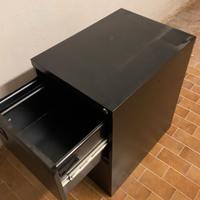 CASSETTIERA METALLO - SEDIE SALA ASPETTO