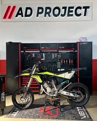 Fantic XX 125 Motard Targato