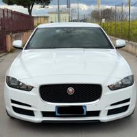 Jaguar XE 2.0 D Turbo Pure