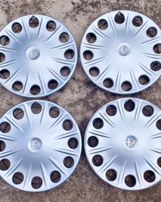 Borchie ruote originali Alfa Romeo 164 15"