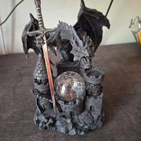 lampada Drago con taglia carte