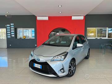 TOYOTA YARIS 1.5Hybrid E-CVT LOUNGE