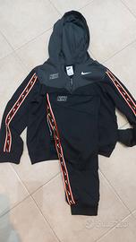 Tuta completa Nike