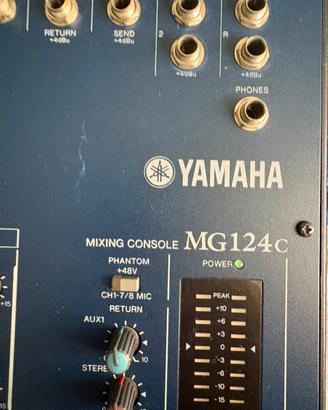 Mixer 12 canali Yamaha MG124c