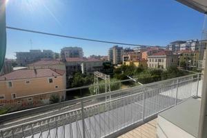 Appartamento di 70 m² con 3 locali a Loano