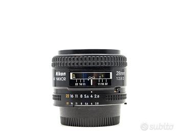 Nikon AF Nikkor 28mm f/2.8D