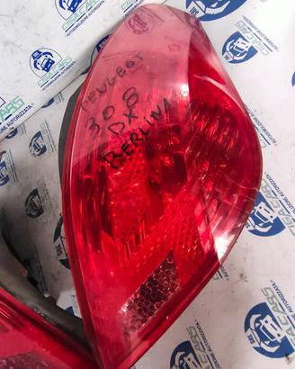 PEUGEOT 308 BERLINA 2008 STOP POSTERIORE DX
