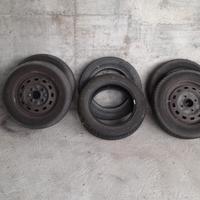 GOMME AUTO 