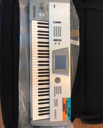 Tastiera Korg Trinity