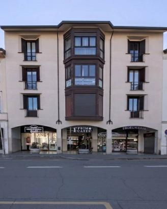 Appartamento di 82 m² con 3 locali e box auto a Pa