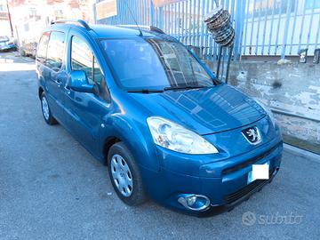 Peugeot Partner Tepee 1.6 HDi 90CV CON 7 POSTI A S