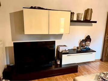 Mobile tv componibile