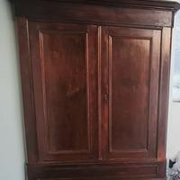 Armadio in legno massello smontabile