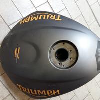 Serbatoio street triple