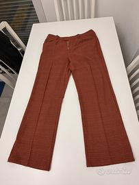 Pantaloni scoo