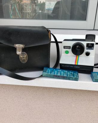polaroid land