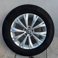 CERCHIO IN LEGA 17 VOLSWAGEN TIGUAN 2017