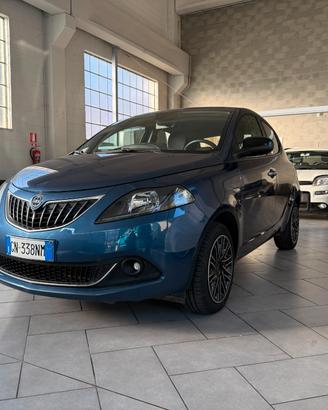 Lancia Ypsilon 1.0 FireFly 5 porte S&S Hybrid Gold