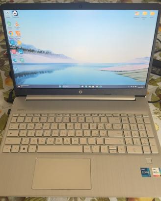 notebook hp 15s-fq5028nl-i7/16GB RAM