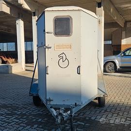 Trailer per trasporto cavalli